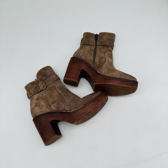 Born Shoes - NWT BORN Women's Hailey Western taupe suede leather boots size 7